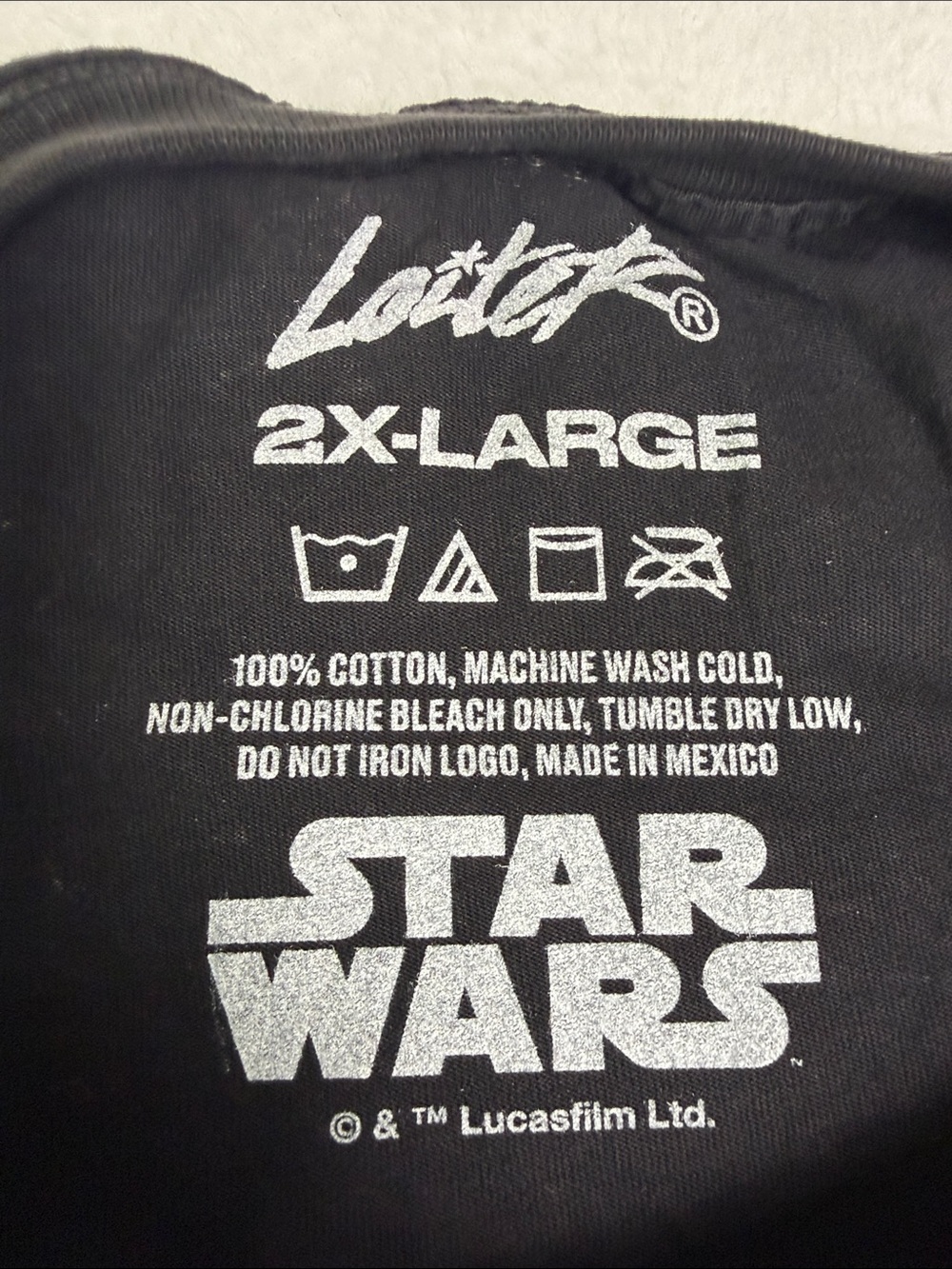 LOITER Size XXL Star Wars Darth Vader Graphic Tee - Black & Orange - Picture 3 of 7